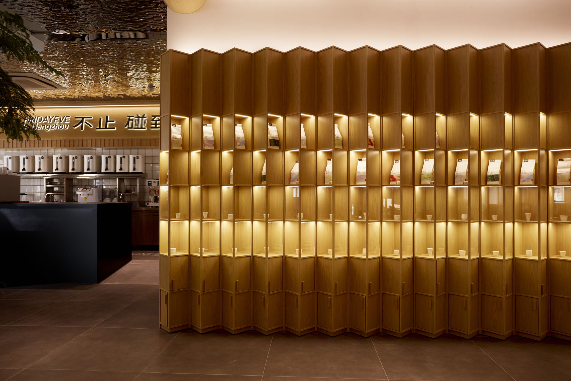 杭州湖濱銀泰店效果圖